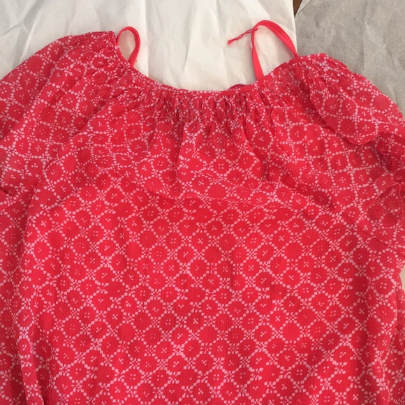 Liz Claiborne summer top with matching camisole. - Picture 4 of 6